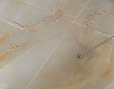 沙县瓷砖空鼓维修公司分享粘合剂选择不当在瓷砖铺贴过程中可能导致以下问题